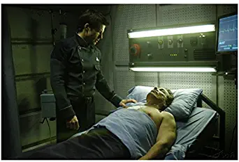 Cpt. Lee 'Apollo' Adama visiting father Admiral William Adama healing in hospital bed - Battlestar Galactica 8x10 Photograph - HQ - BSG